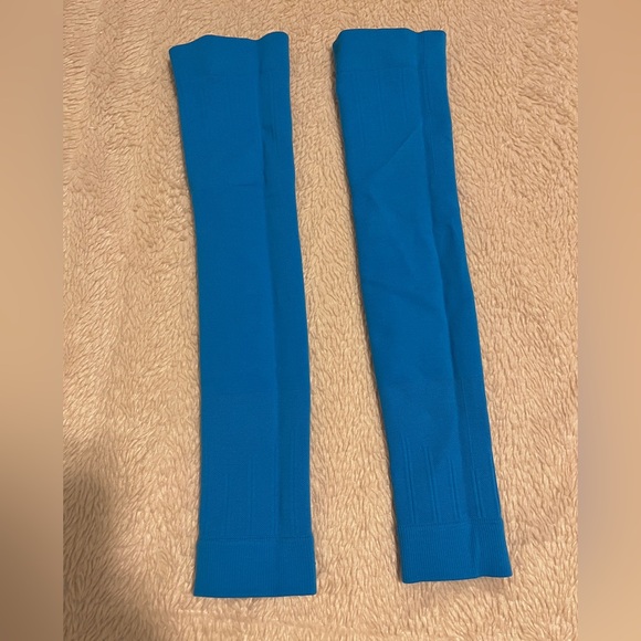 Brooks Vibrant Blue Compression Arm Sleeves - Picture 2 of 6